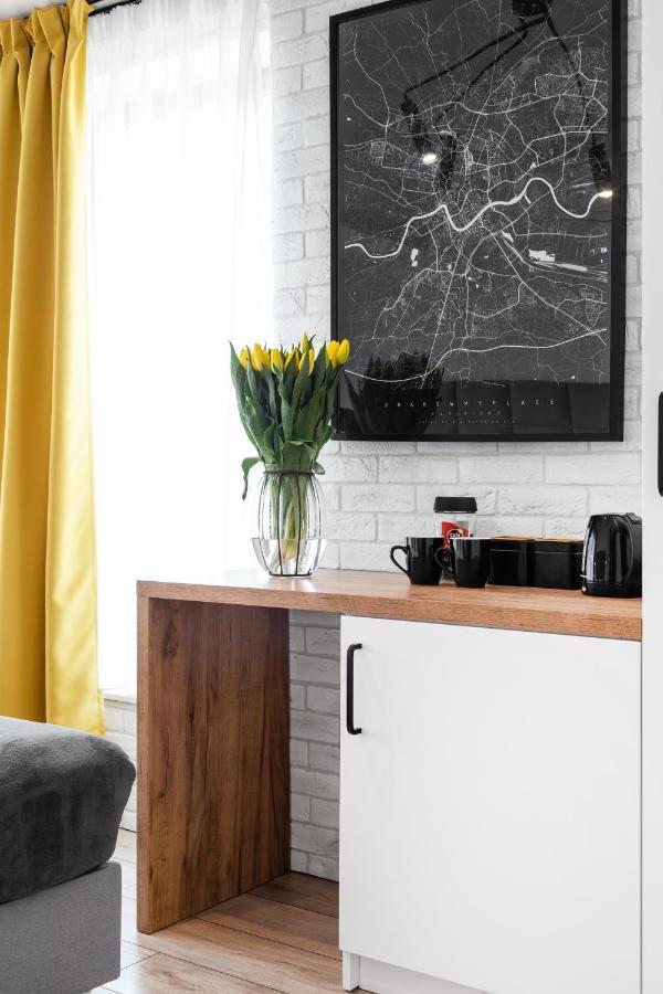 קרקוב Househost Apartament: Ul. Miodowa 42/42B מראה חיצוני תמונה